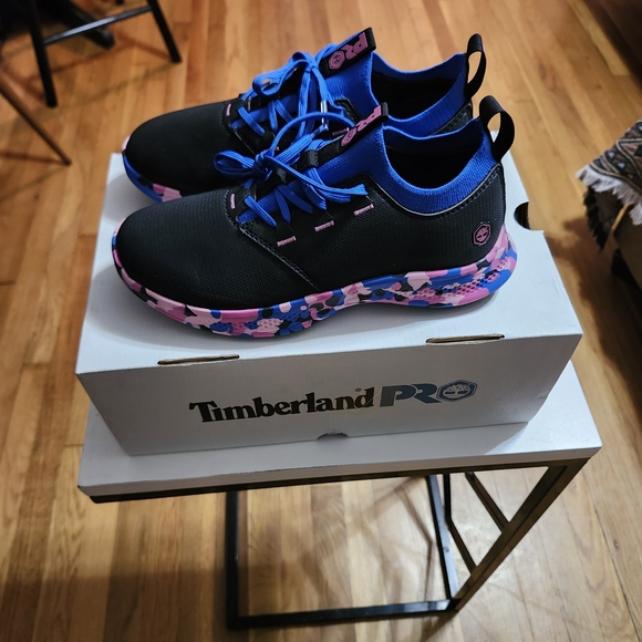 Timberland Kids Black and Blue Sneakers with Pink Accents - Picture 3 of 8